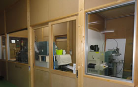 クリーンルーム